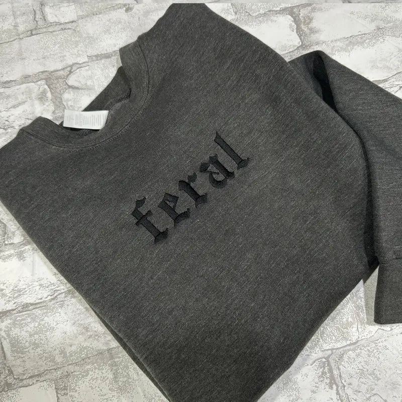 Feral - Embroidered Hoodie/Swertshirt - Shapelys